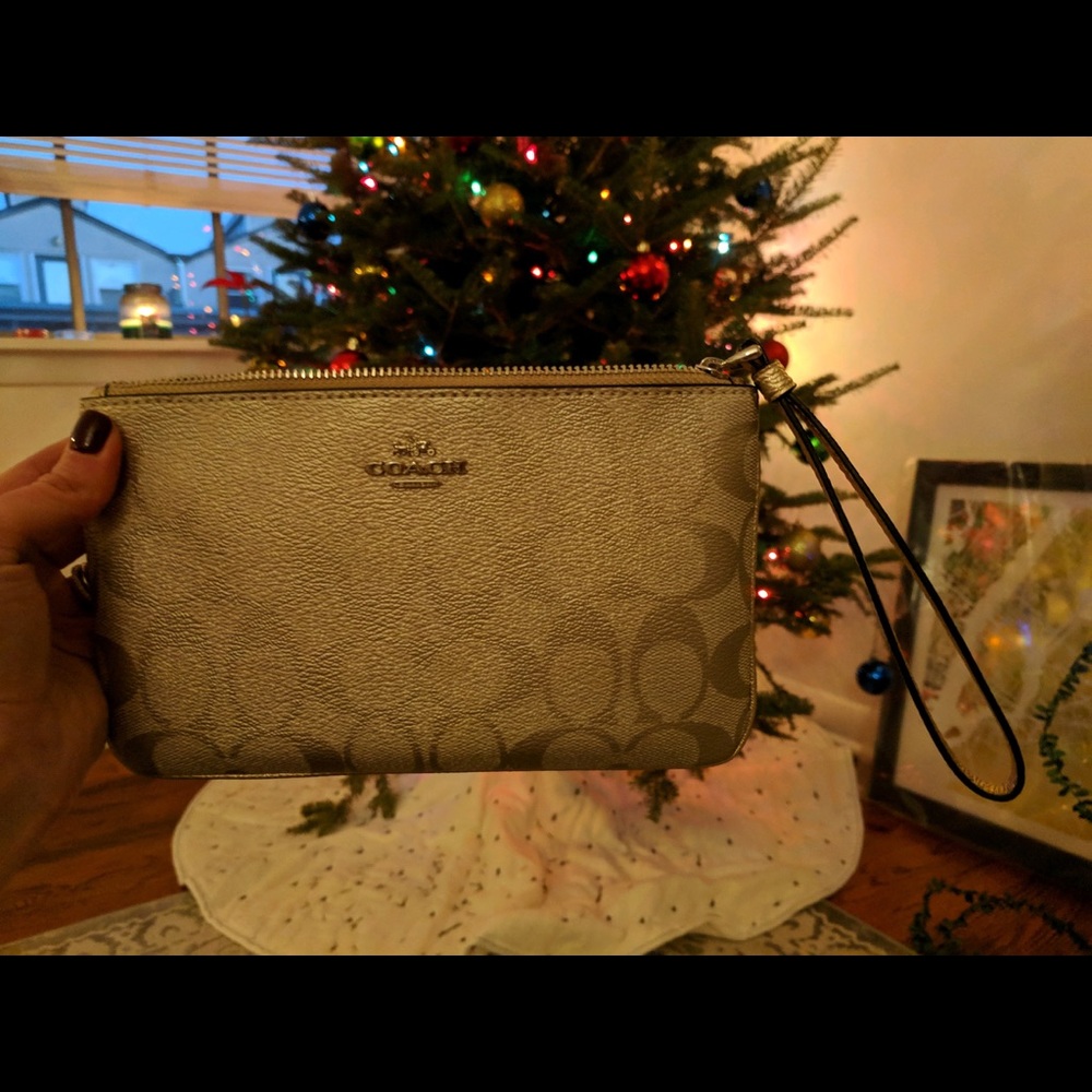 Coach wristlet